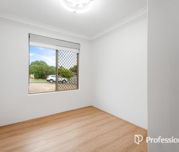 Renovated 3 x 1! - Photo 4