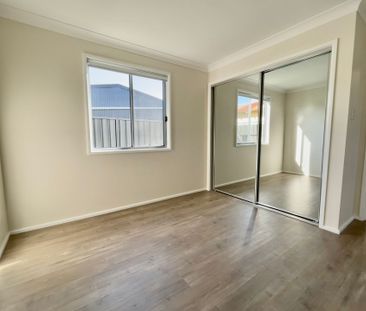 LOW MAINTENANCE LIVING!! - Photo 2