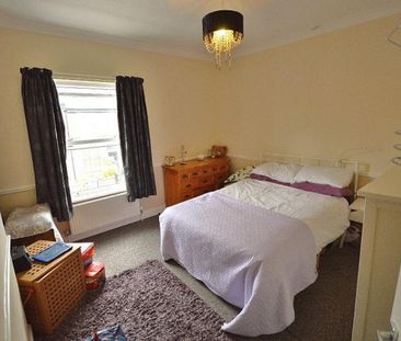 2 Bedroom Terraced To Let - Photo 4
