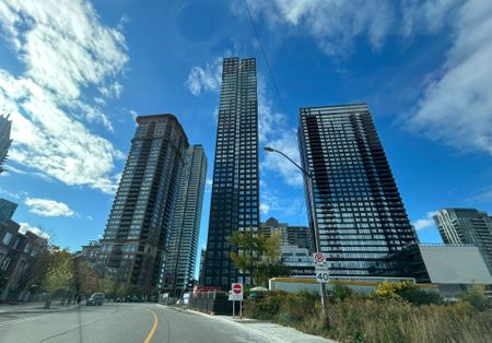 For Lease - 395 Square One Drive Unit# 1905, Mississauga, Ontario - Photo 3