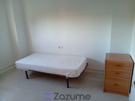 Piso de alquiler en Av. del Fabraquer, Playa Muchavista - Photo 2