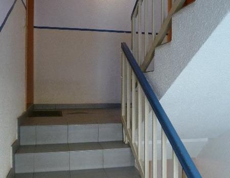 schöne 2 Zimmer Wohnung in Bahnhofsnähe mit Balkon - Photo 1