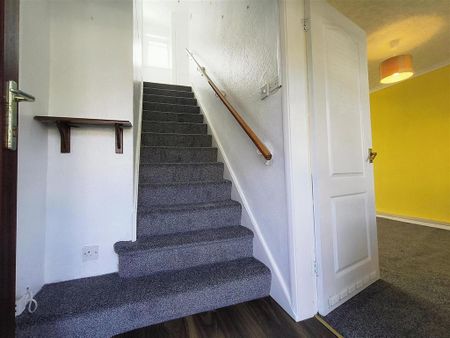 2 bedroom property to rent - Photo 3