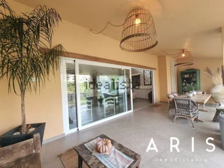 Alquiler de chalet adosado en Alquería-Torrealquería - Photo 2