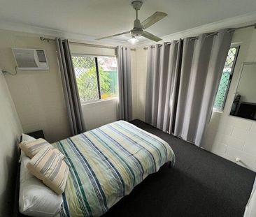 Thuringowa Central - Photo 5