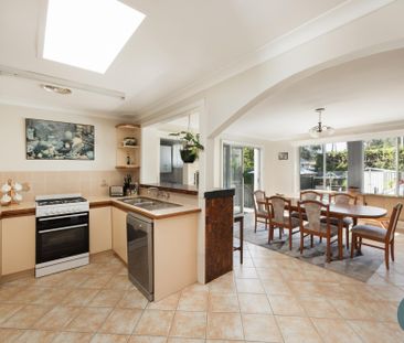 62 Johnson Street, Freshwater NSW 2096 - House For Rent | Domain - Photo 6