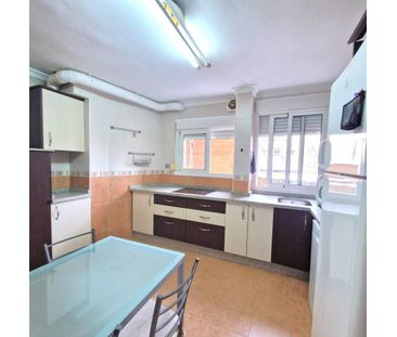 Piso de alquiler en Calle Francisco Pacheco, Los Guindos - Parque M... - Photo 4