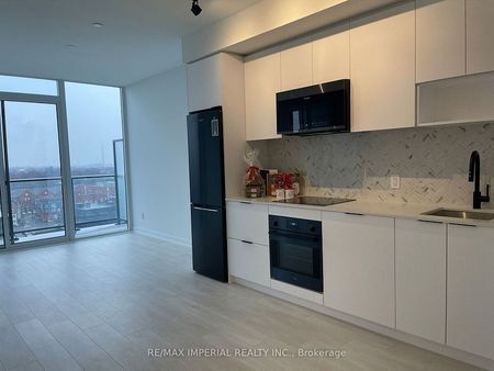 For Lease - 5 Defries Street Unit# 902, Toronto, Ontario - Photo 4