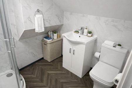 Studio Flat, Westminster Road, CV1 - Photo 3