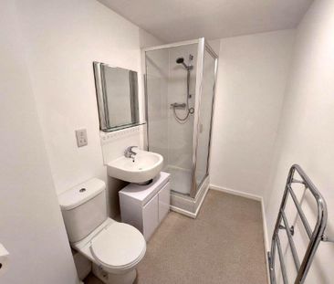 1 bedroom flat to rent - Photo 6