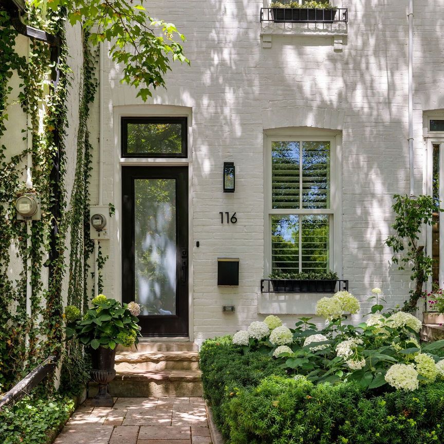 For Lease - 116 Shaftesbury Avenue, Toronto, Ontario - Photo 1