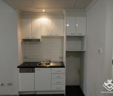 Studio Apartment in the heart of Chatswood - Photo 4
