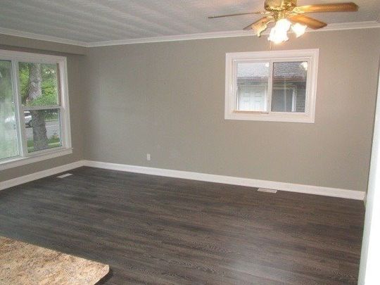 For Lease - 859 Scarborough Golf Club Road Unit# Main, Toronto, Ontario - Photo 1