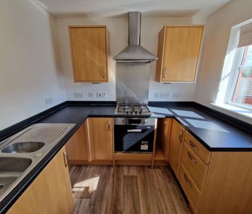 2 bedroom coach house to rent - Photo 4