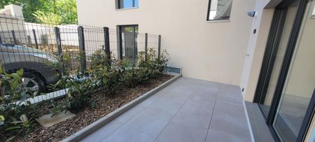 Location Appartement 1 pièce 31m² ISSY LES MOULINEAUX 92130 - Photo 4