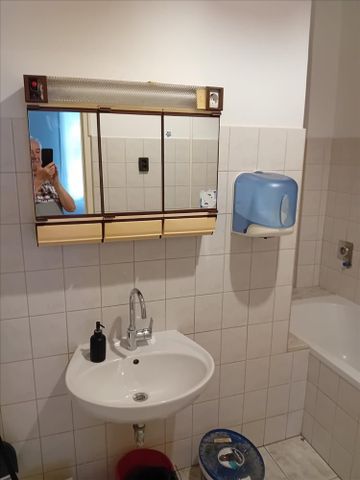 Kiadó részlegesen felújított lakás - Budapest XIII. kerület - Fotó 5