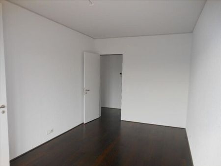 Living in the Markthallen tower in the immediate vicinity of the train station - Photo 5