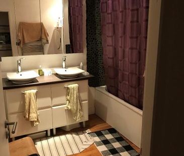 Location Appartement 3 pièces 81m² LYON 2ème - Photo 3