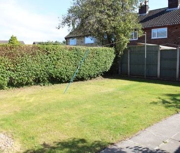 Chester Close, L23 9TP - Photo 2