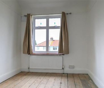 4 bedroom terraced house to rent - Photo 5