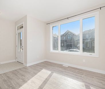 For Lease - 332 Peninsula Road, Barrhaven, Ontario - Photo 3