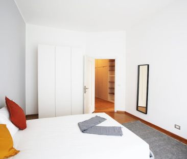 Corso San Gottardo, Milan, Lombardy 20136 - Photo 2