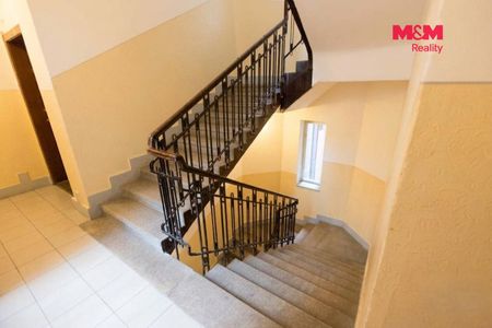 Pronájem bytu 2+kk 46 m², Na Březince 1149, Praha Smíchov - Photo 3
