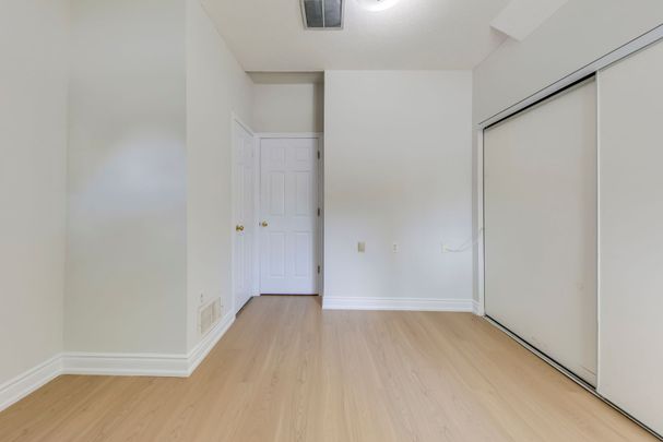 For Lease - 4991 Rathkeale Road Unit# 14, Mississauga, Ontario - Photo 1