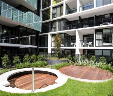 Sunny Outlook and Life style Choice - Photo 2