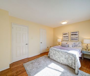 For Lease - 129 Fincham Avenue, Markham, Ontario - Photo 6