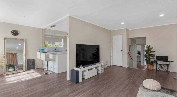 3-Bedroom Property – 303 Roscommon Road - Photo 1