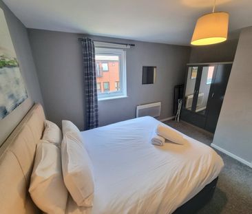 3 Bed Maisonette, Martlesham Walk, M4 - Photo 6