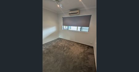 MODERN AND SPACIOUS - Photo 2