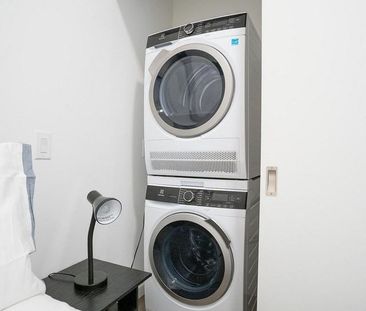 148 Wesley Street condo — Toronto, ON (3-Bedroom) - 3 Bedroom - Photo 2