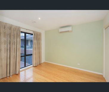 22/127-129 Somerville Road, Yarraville, Vic 3013 - Photo 4