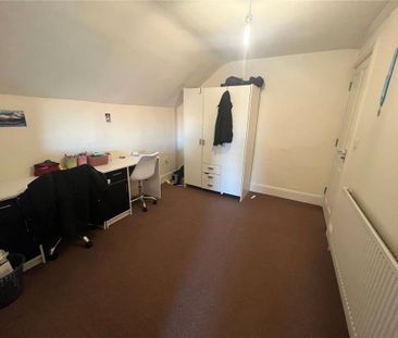 7 bedroom end of terrace house to rent - Photo 5