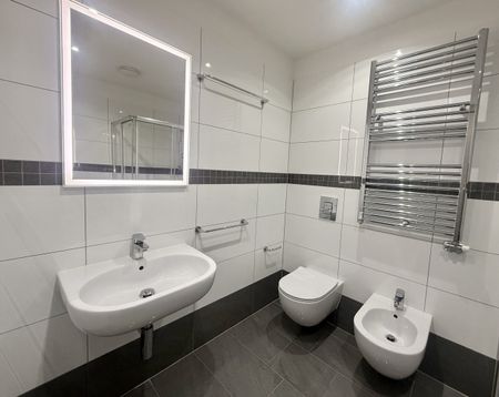 UP TO 3 MONTHS FREE 2.5 rooms in Capolago near the station - Photo 5