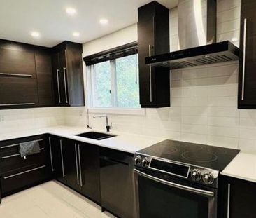 For Lease - 213 Northlake Drive, Waterloo, Ontario - Photo 3