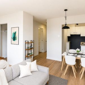 Studio lumineux à partir de 901 $/mois – Arvida (Jonquière) - Photo 2