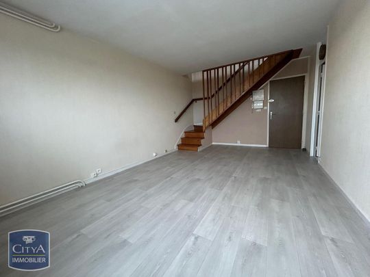 Location Appartement 2 pièces 49m² NIORT 79000 - Photo 1