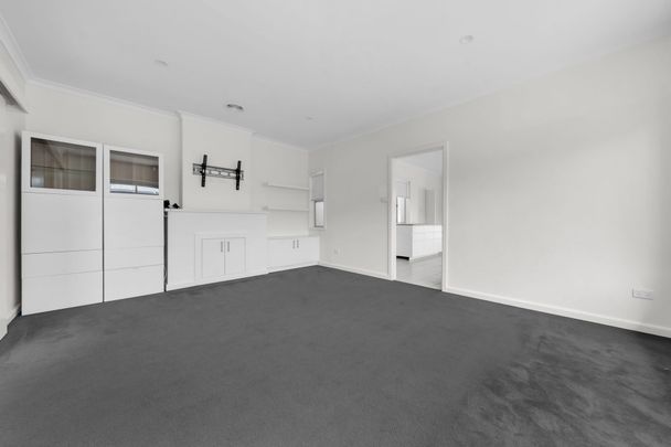 156 Stokes Street, Port Melbourne. - Photo 1