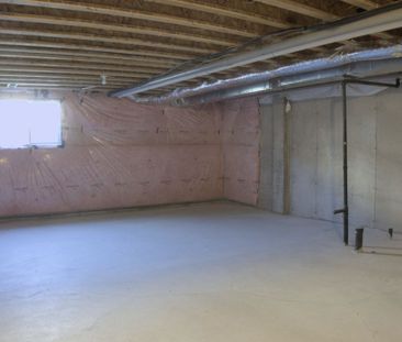 For Lease - 26 Louise Crescent, Whitby, Ontario - Photo 1