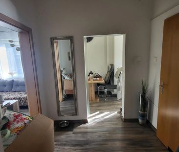 ideale 2 Zimmer Arbeitswohnung 48m² - inkl. Parkplatz - Foto 2