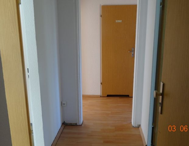 4-Raum-Wohnung mit saniertem Bad - Photo 1