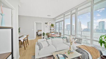 For Lease - 170 Fort York Boulevard Unit# 1702, Toronto, Ontario - Photo 3
