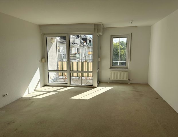 Schöne Stadtwohnung mit Balkon und Aufzug – Renovierung erfolgt - Foto 1