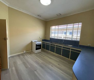 Comfortable 3-Bedroom Home in a Convenient Brooklyn Location - Photo 5