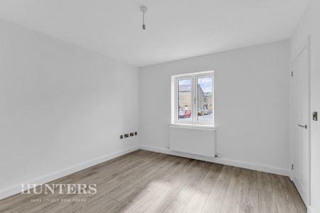 4 bedroom House To Let Total Size: 1103 SQ FT - Photo 4