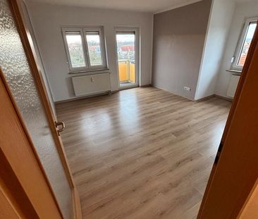 Helle 3-Raumwohnung in 07548 Gera/Dürrenebersdorf - Foto 1