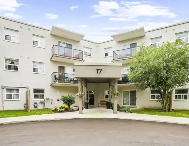 Barker Street Apartments | 17 & 19 Barker St., Paris - Photo 1